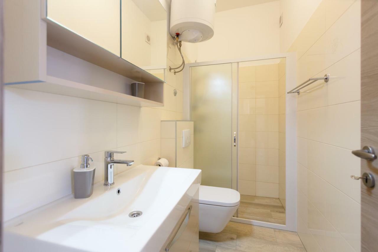 Apartment Rosemary 24 Veglia Exterior foto