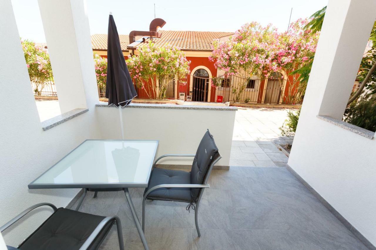 Apartment Rosemary 24 Veglia Exterior foto
